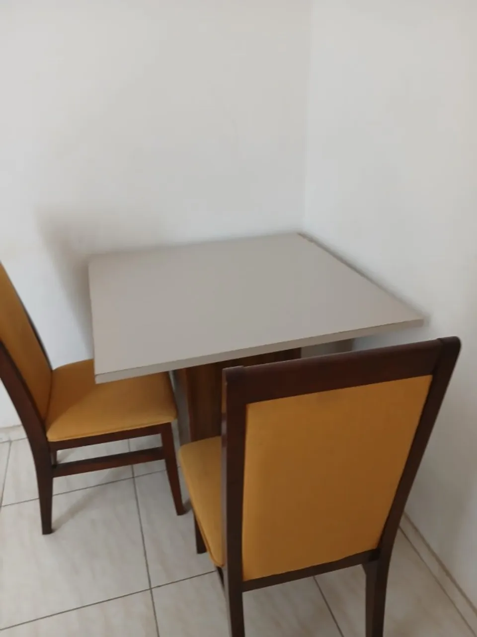 Furnished 1-bedroom apartment with a glass shower — photo 14