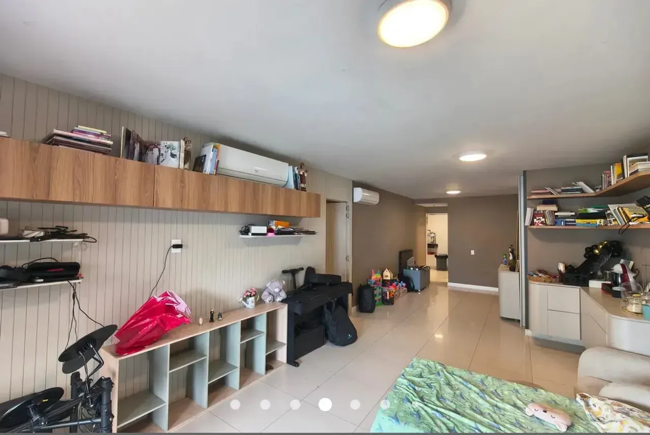 Furnished 3-bedroom apartment with 5 bathrooms — photo 12