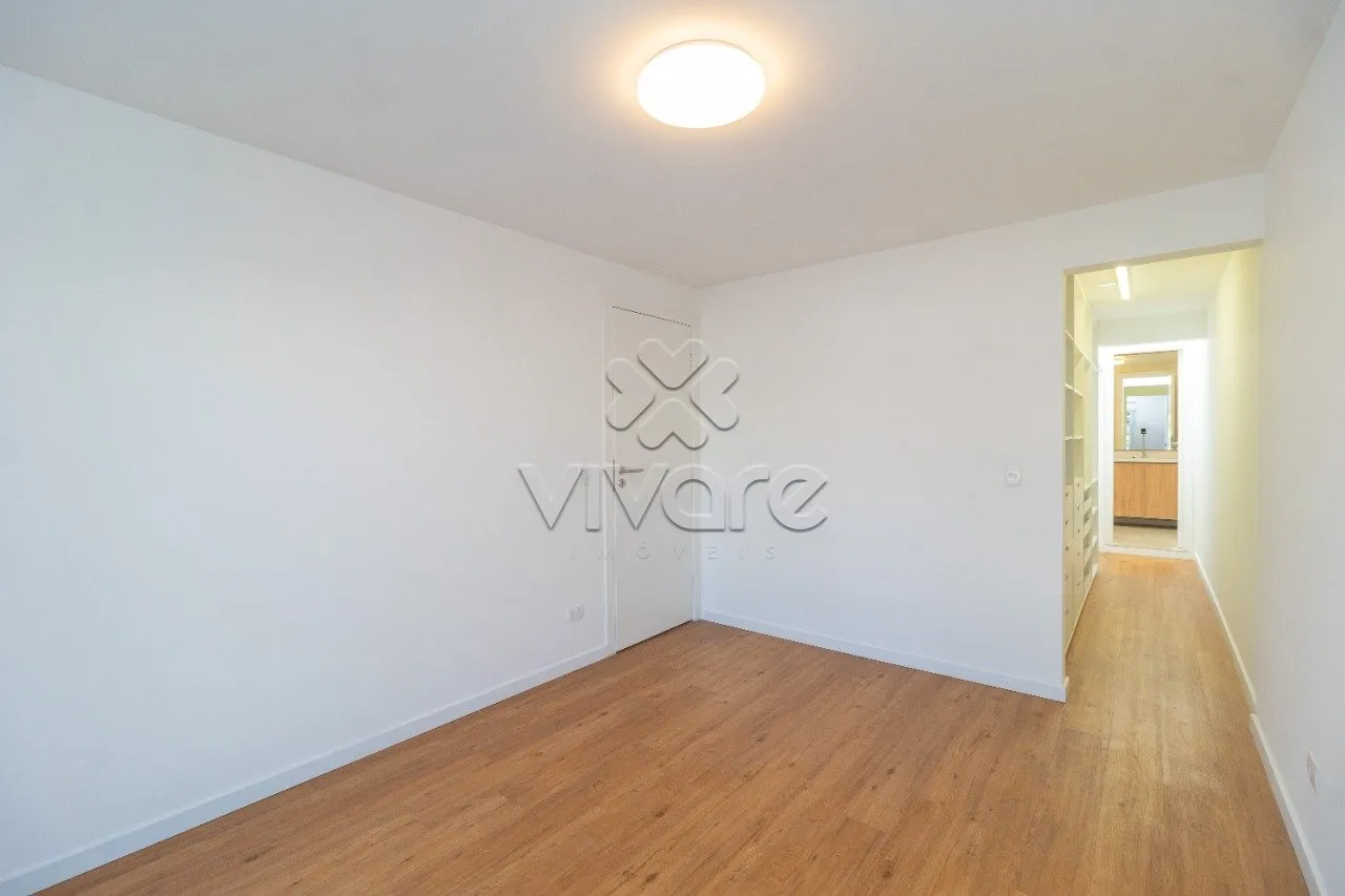 3-bedroom house with a washing machine — photo 11