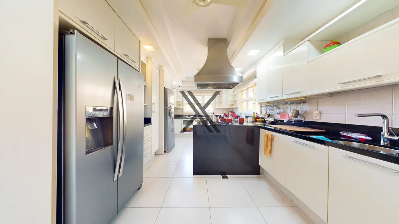 5 quartos e vista para a água: casa de 940 m² — photo 2