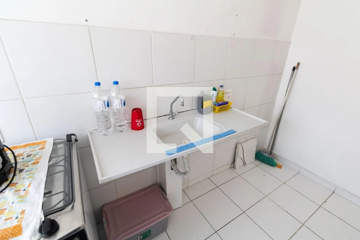 Apartamento sem vaga com 2 quartos e lavanderia com máquina — photo 50