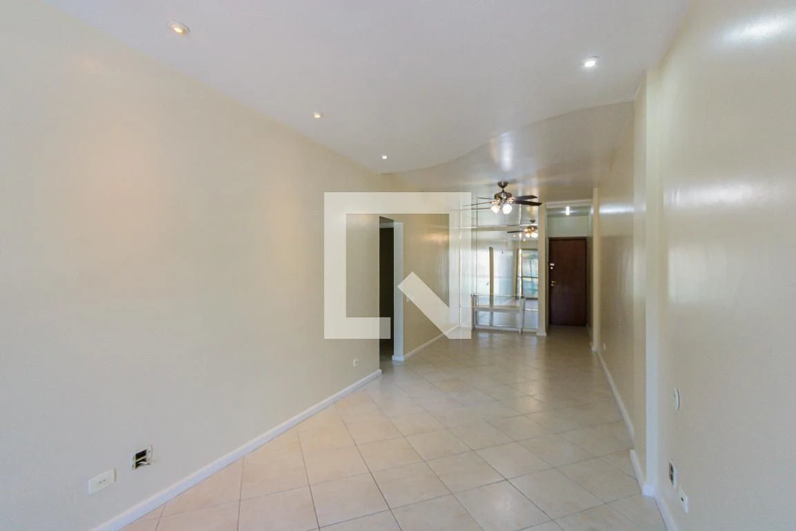 Apartamento com 3 quartos e cozinha fechada a gás — photo 15