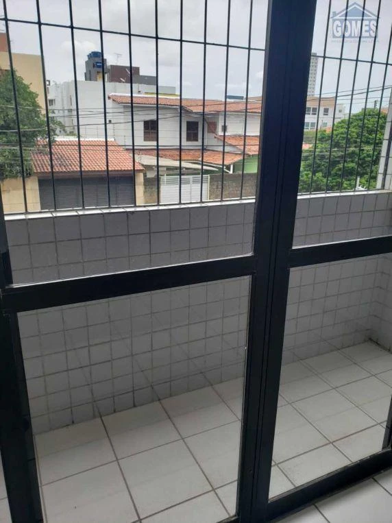Квартира: 3 спальни, 1 со своей ванной, 70 м², Жуан-Песоа