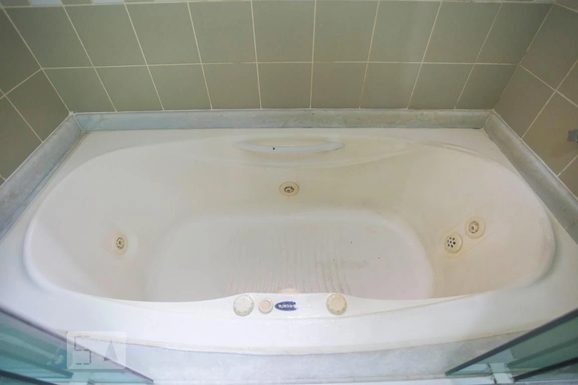 Furnished 680 m² house with 3 bedrooms — photo 25