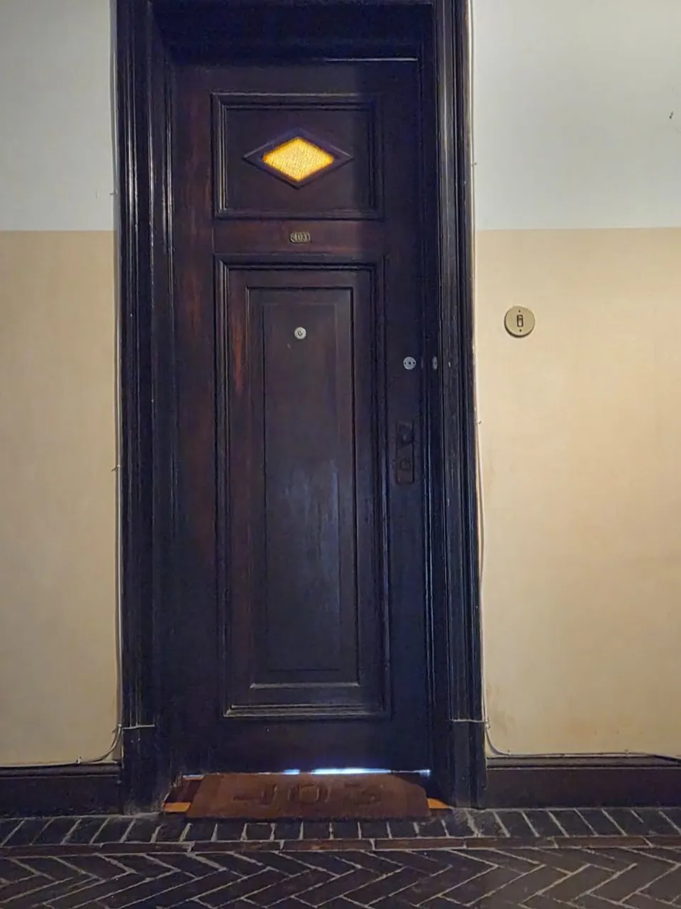 Studio, 37 m², with wood or laminate floors — photo 6