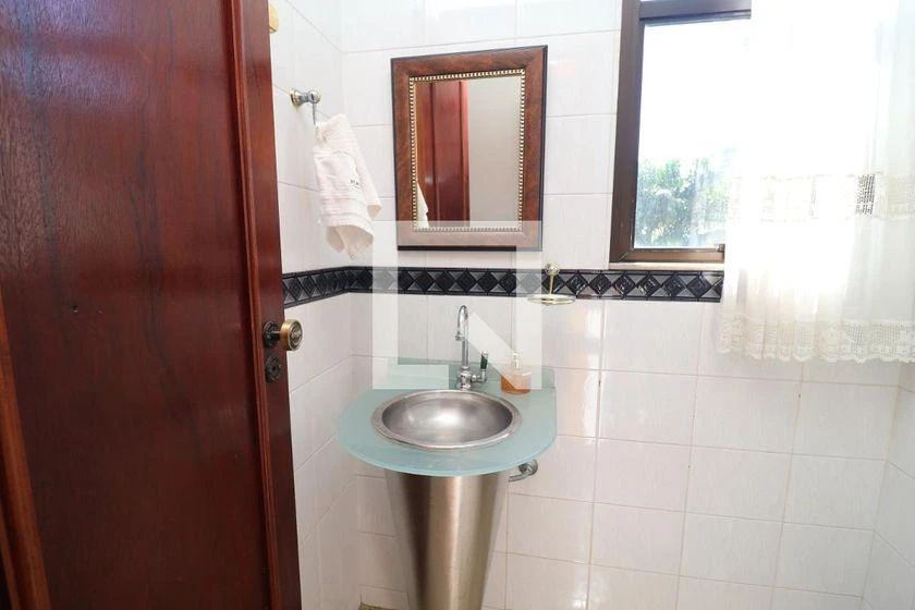 4-bedroom apartment with 350 m² and 4 parking spots — photo 46