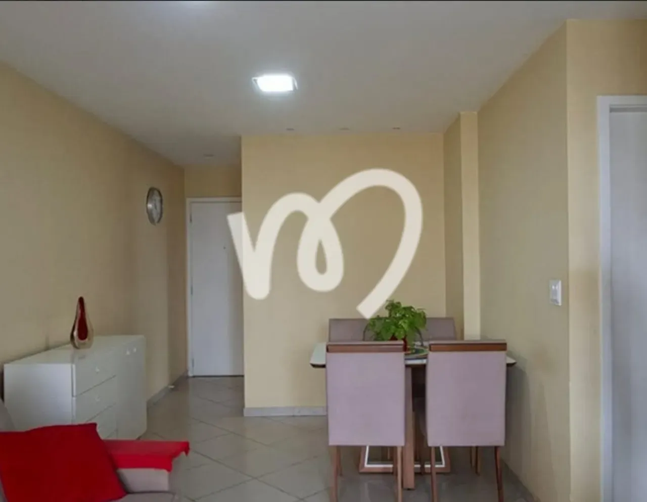 2-bedroom apartment in a building with a sauna — photo 17