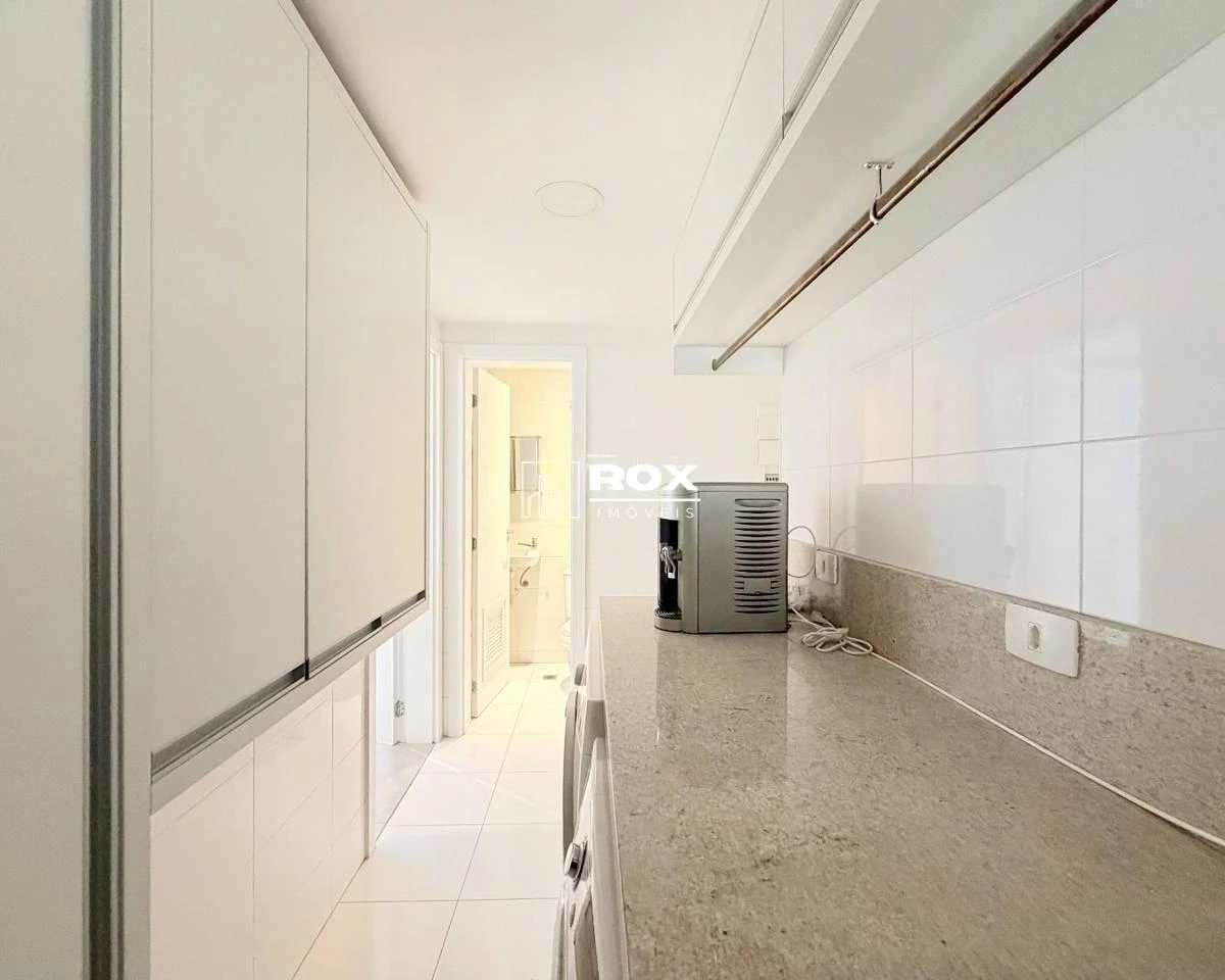 Мебльована квартира з 3 спальнями-сюїтами на 167 м² — photo 34