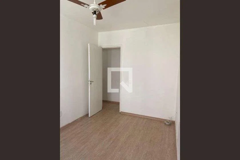 Apartamento de 2 dormitorios con cocina separada y 65 m² — photo 7