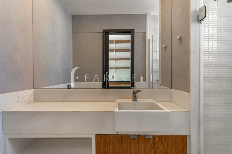 Duplex apartment with 2 bedrooms and grill on balcony — photo 23