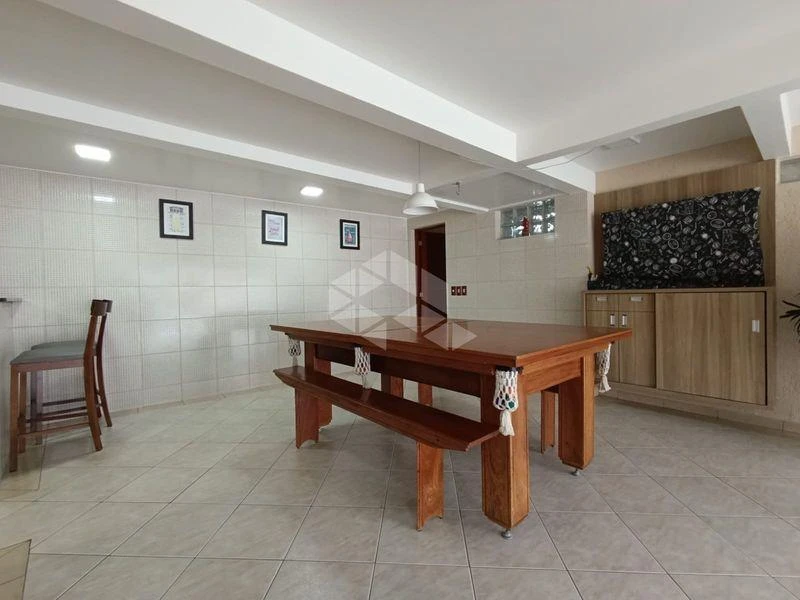 Casa de 3 dormitorios con balcón gourmet en Florianópolis — photo 29