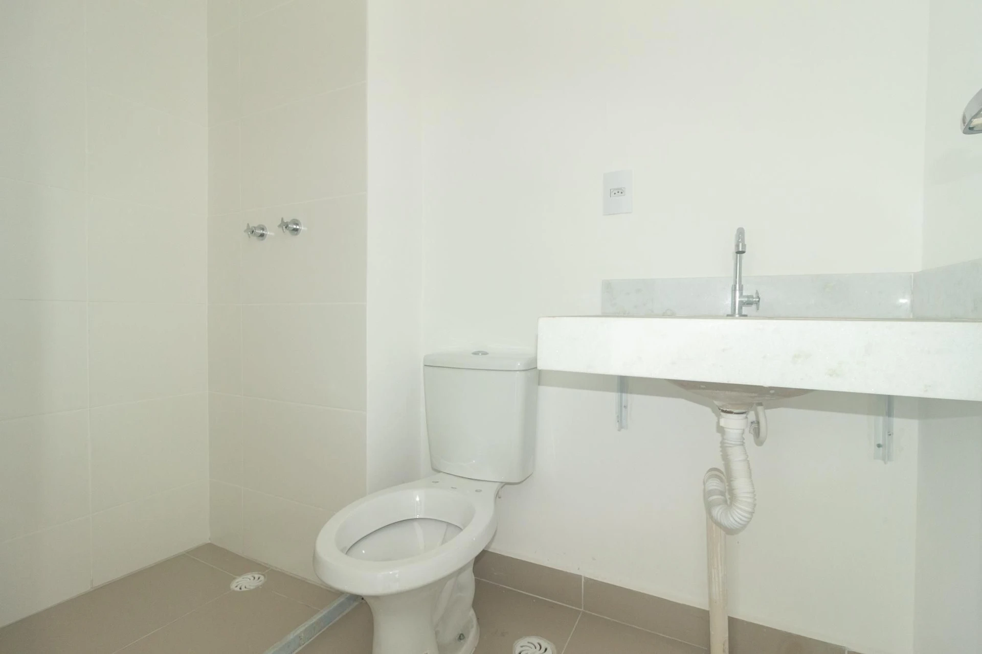 Apartamento de 2 dormitorios con balcón y 1 plaza — photo 53