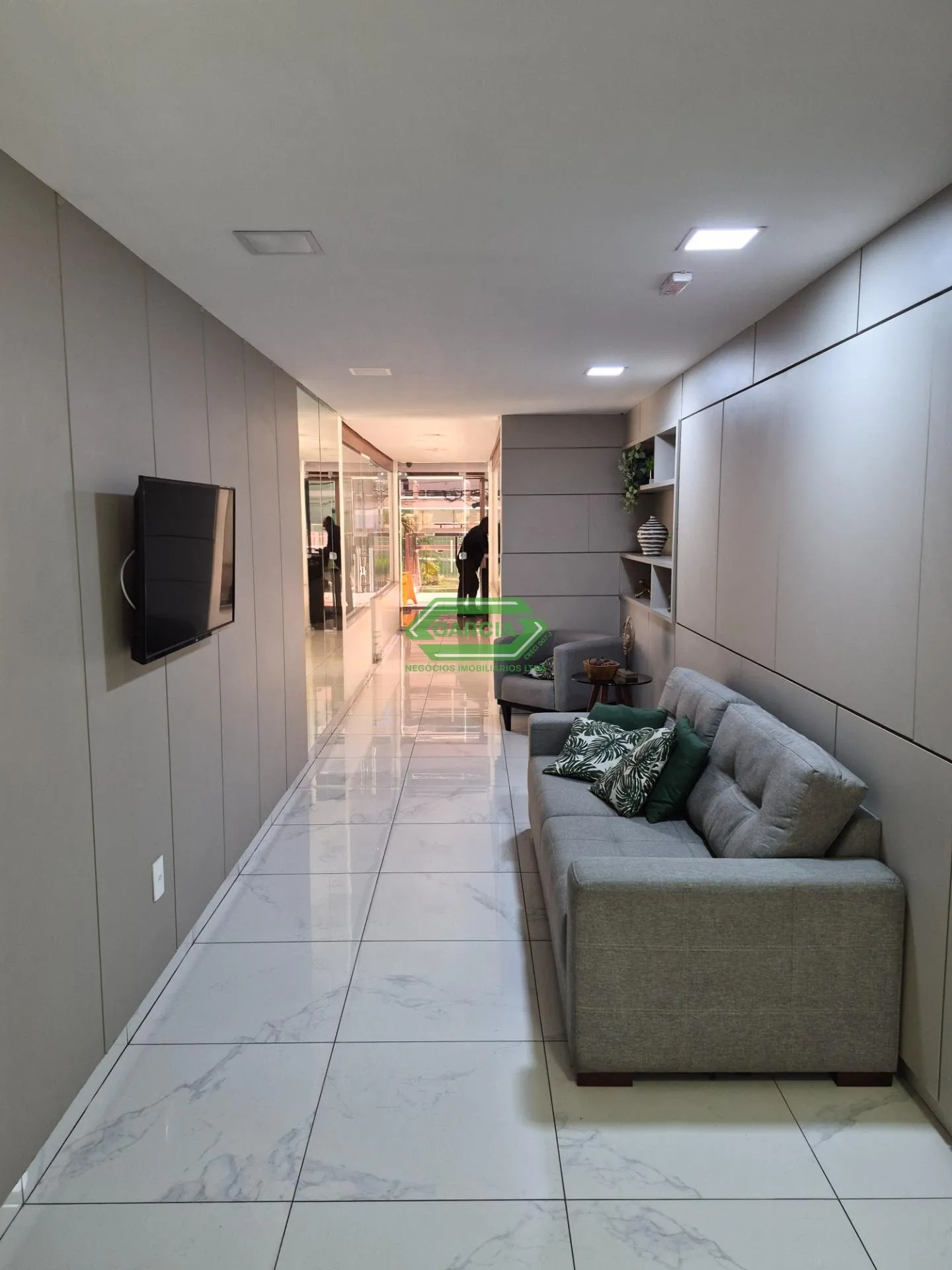 Вид на воду та 2 спальні: квартира 63 м² — photo 21