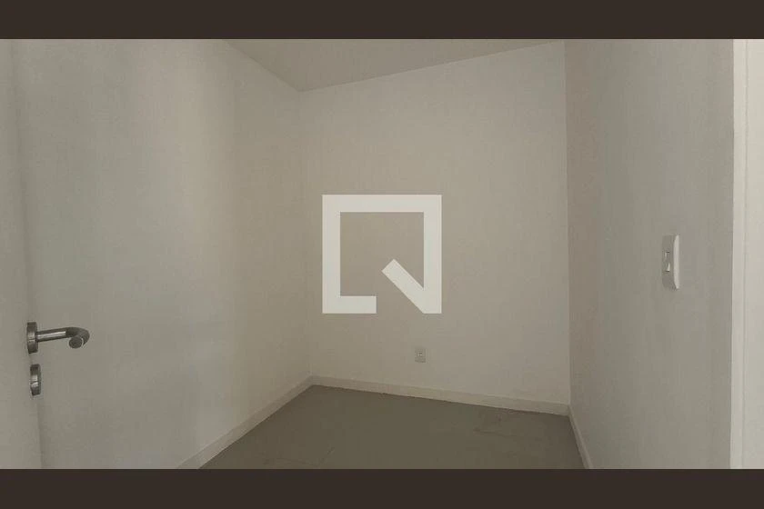 Rental apartment with 3 en-suite bedrooms and 179 m² — photo 32