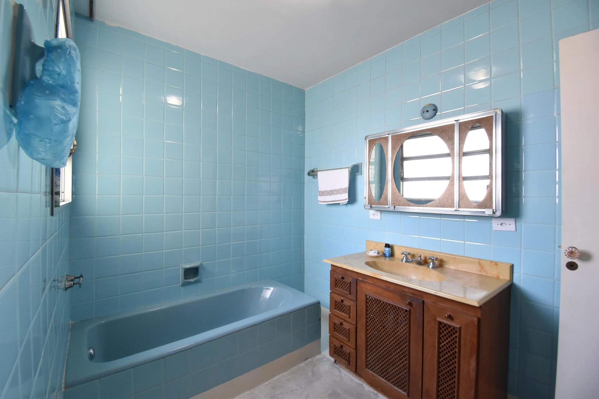 Bañera y 3 dormitorios: departamento de 219 m² — photo 37