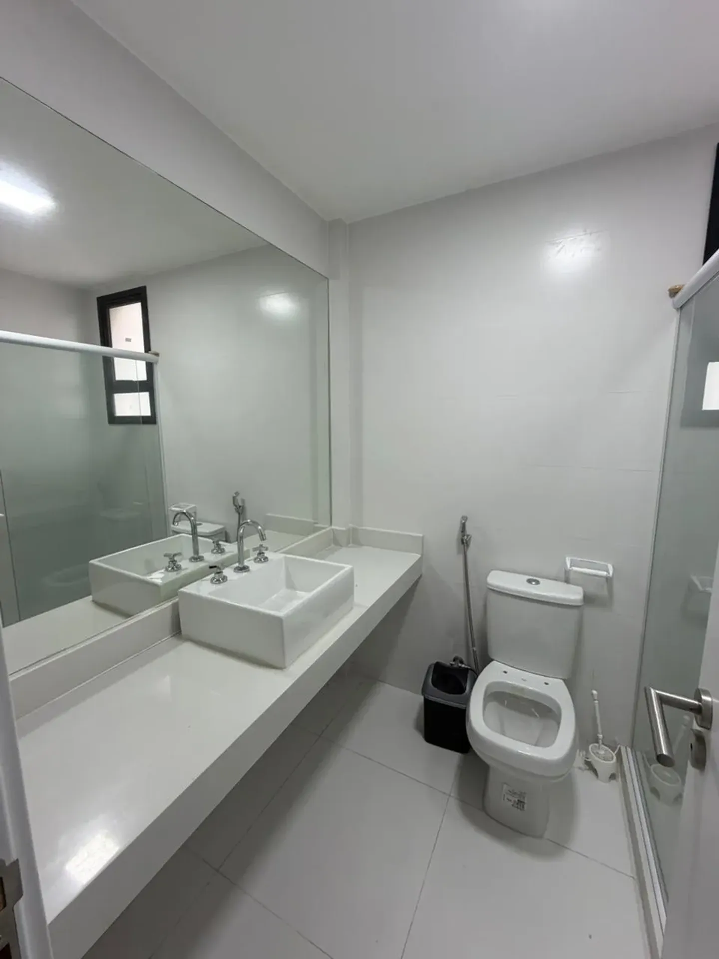 450 m² house with 4 bedrooms and an open-plan kitchen — photo 26
