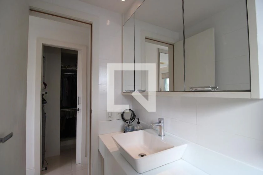 Apartamento de 193 m² com 3 quartos e 2 vagas de garagem — photo 13