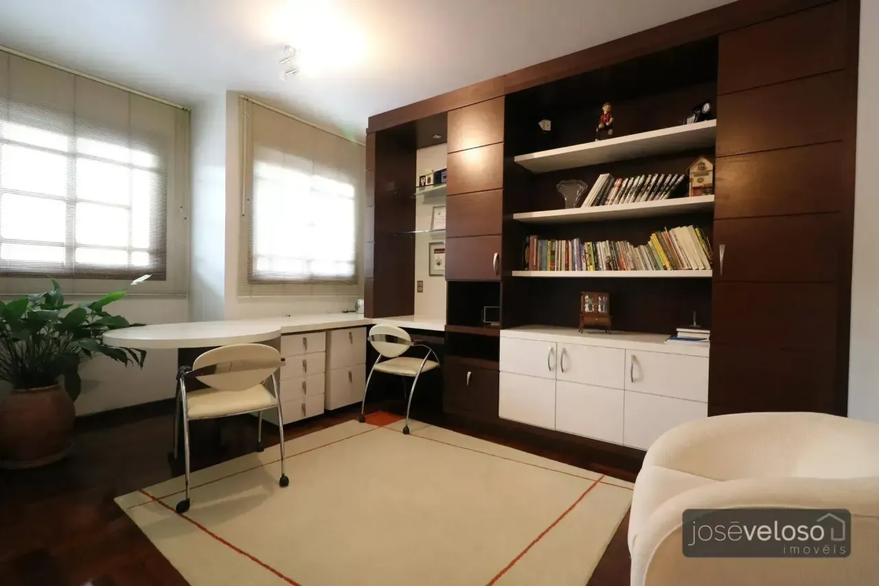 Furnished house with 5 bedrooms and 5 parking spaces — photo 4
