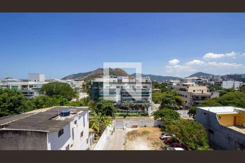 Top-floor apartment with 3 bedrooms and 290 m² terrace — photo 4