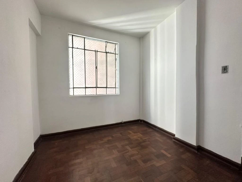 Ванна та 1 спальня: квартира 34 м² — photo 2