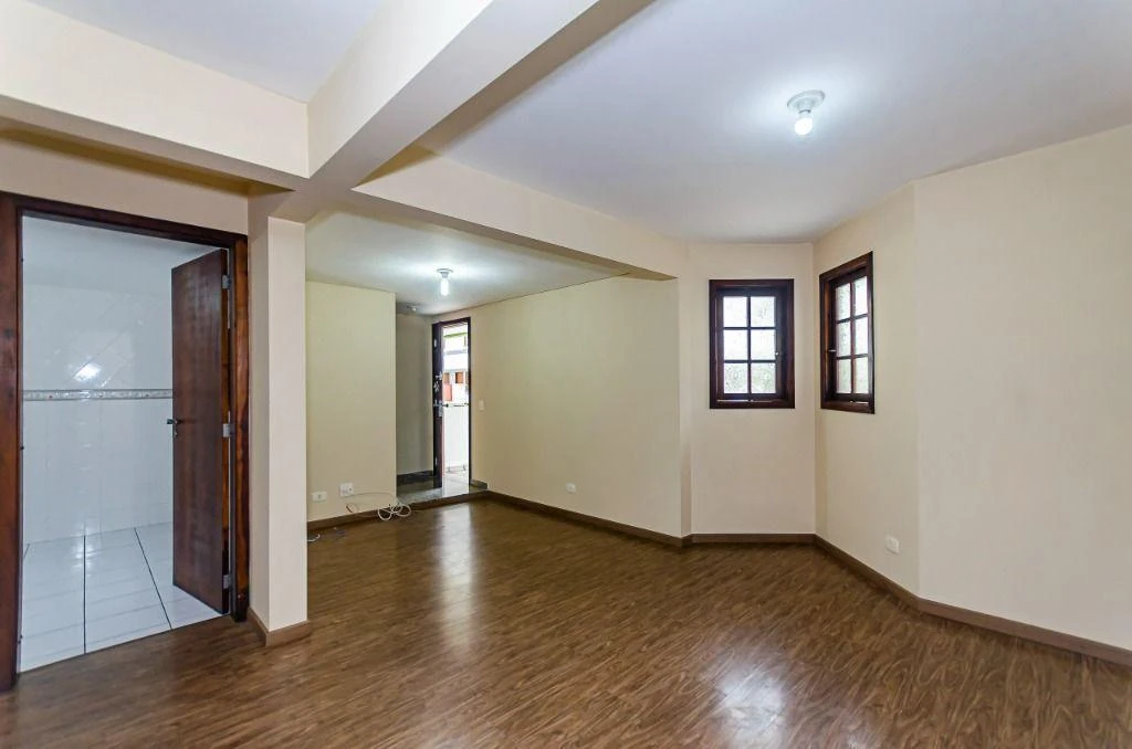 3 quartos e banheira: casa de 189 m²