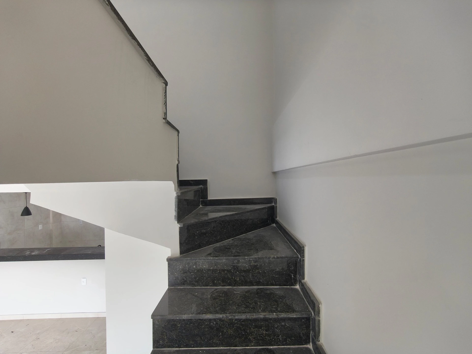 House, 110 m², with floor-to-ceiling windows — photo 41