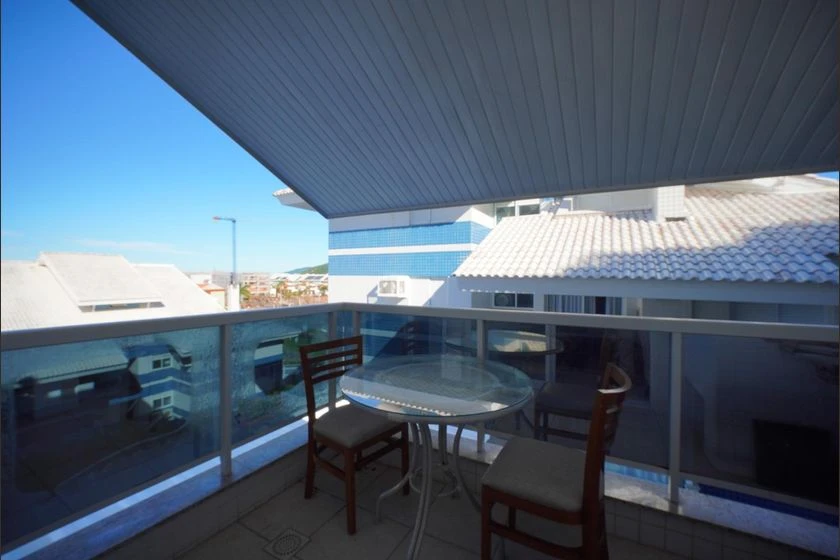 Furnished 3-bedroom apartment with balcony — photo 3