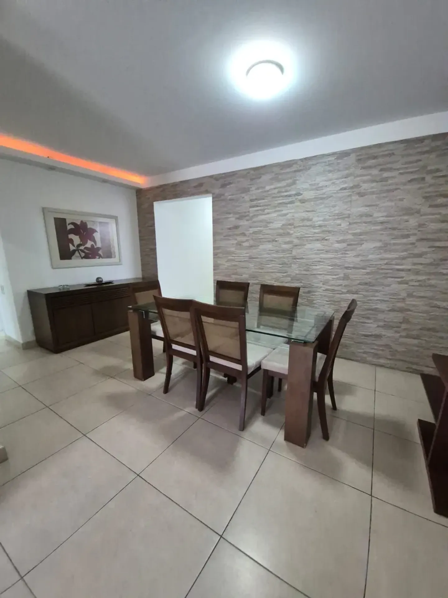 Home office in a 3-bedroom apartment, 140 m² — photo 20