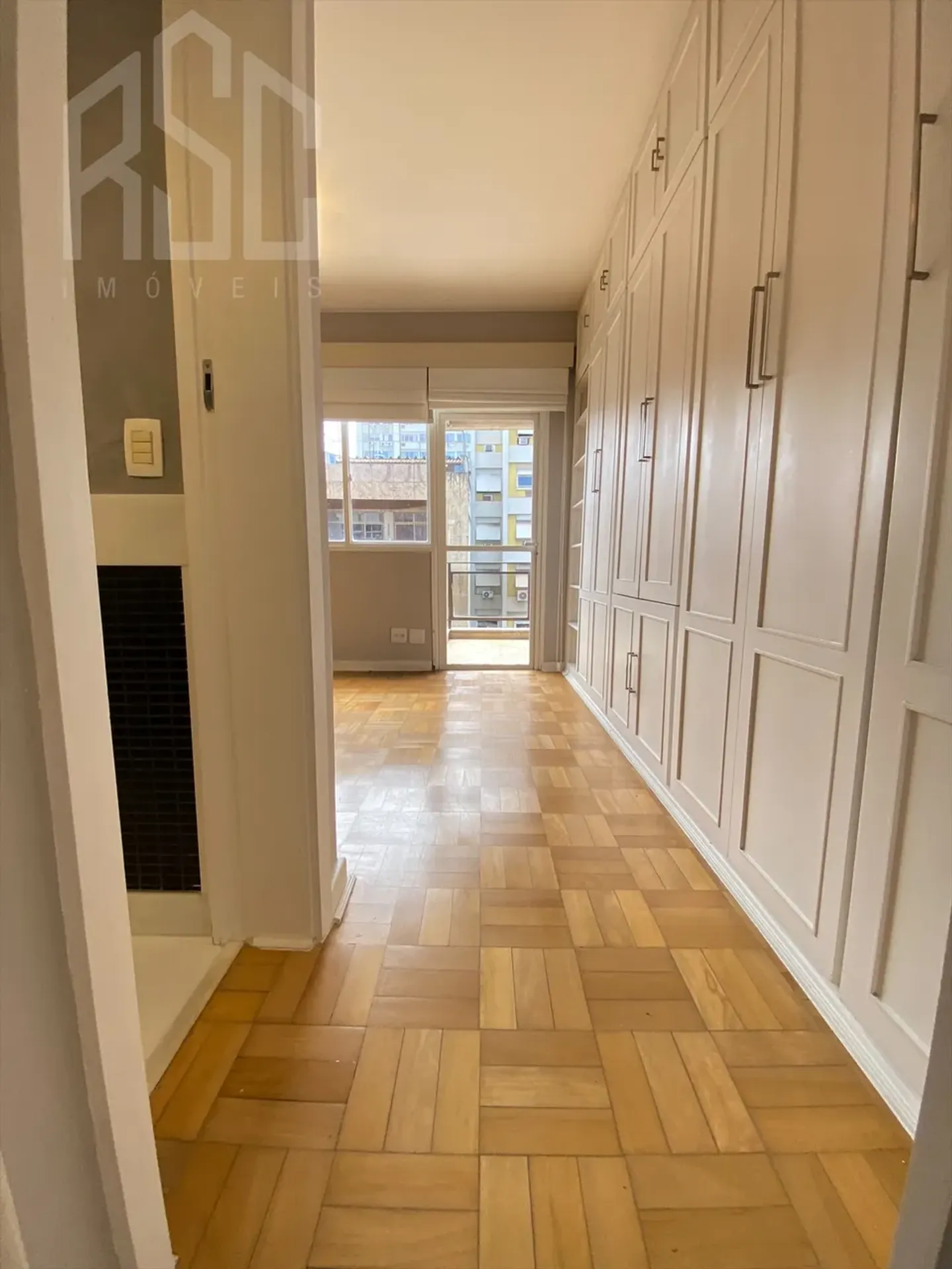 145 m² duplex penthouse with 2 bedrooms and 3 baths — photo 17
