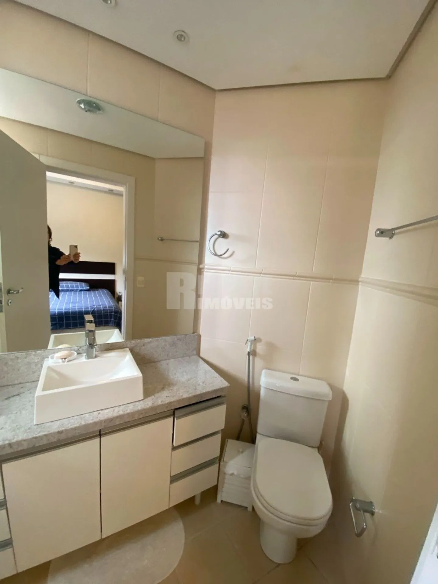 Apartamento amueblado de 3 dormitorios con jardín y BBQ — photo 10