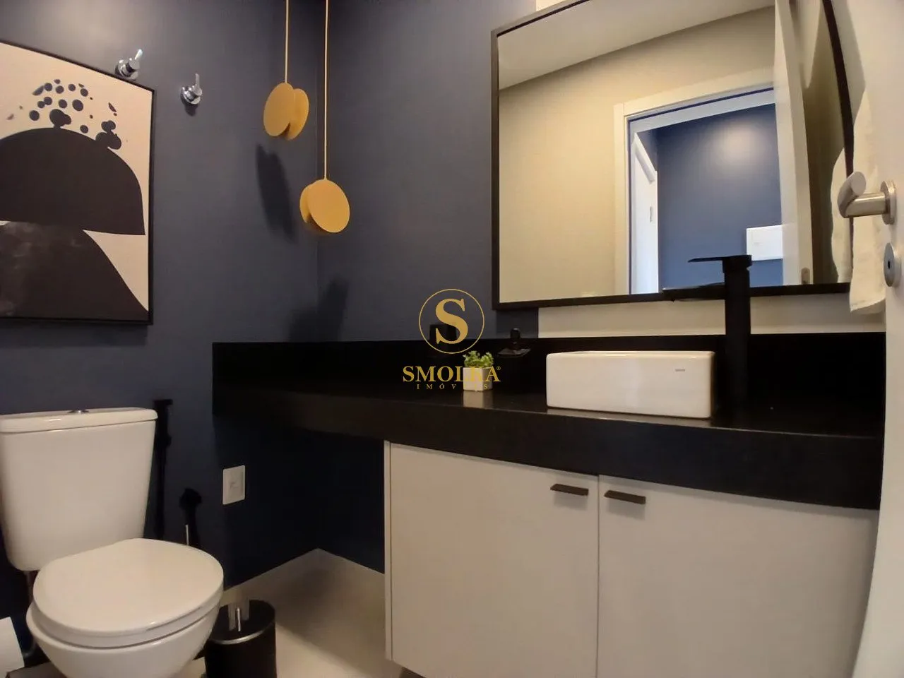 Furnished 66 m² apartment with 1 bedroom and 2 parking spots — photo 22