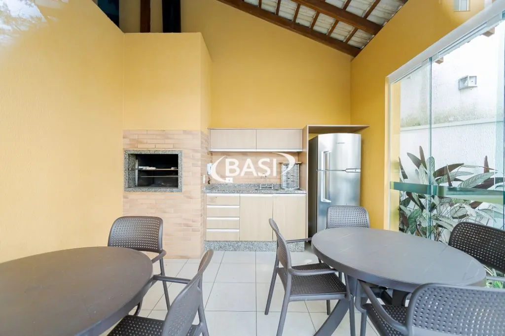 70 m² apartment with a home office and a washing machine — photo 57