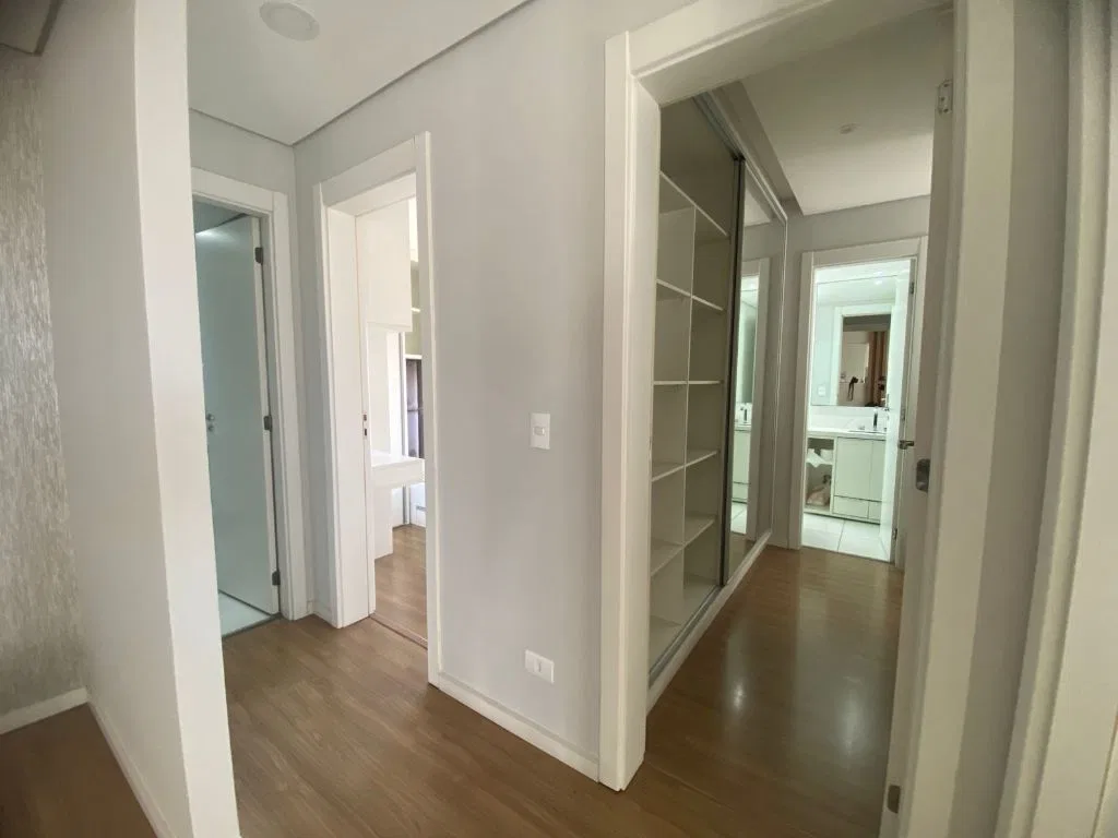 Квартира з 3 спальнями та заскленим балконом 78 м² — photo 16