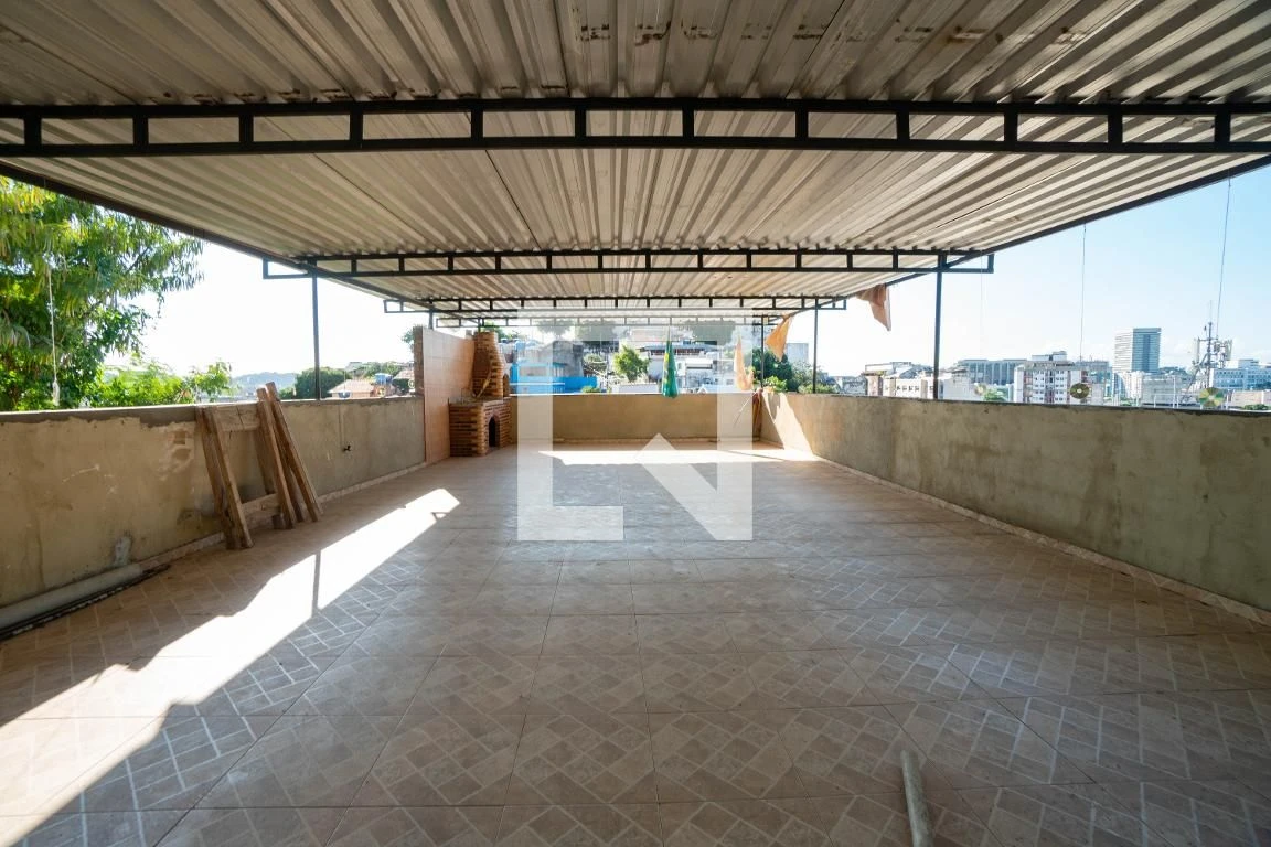 2-bedroom house with a grill on the balcony — photo 4