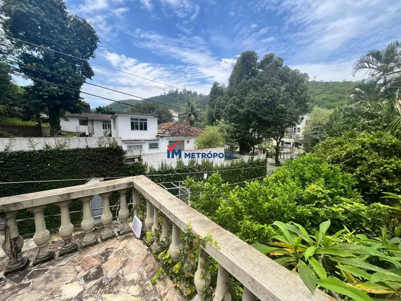 5-bedroom house with a jacuzzi in Rio de Janeiro — photo 49