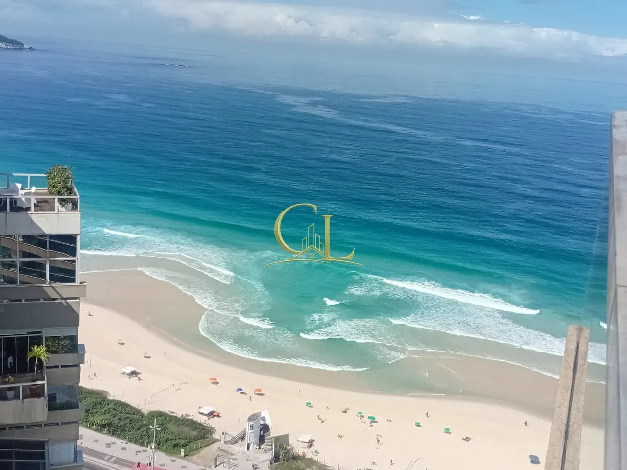 Apartamento mobiliado com 4 quartos e 4 banheiros — photo 25