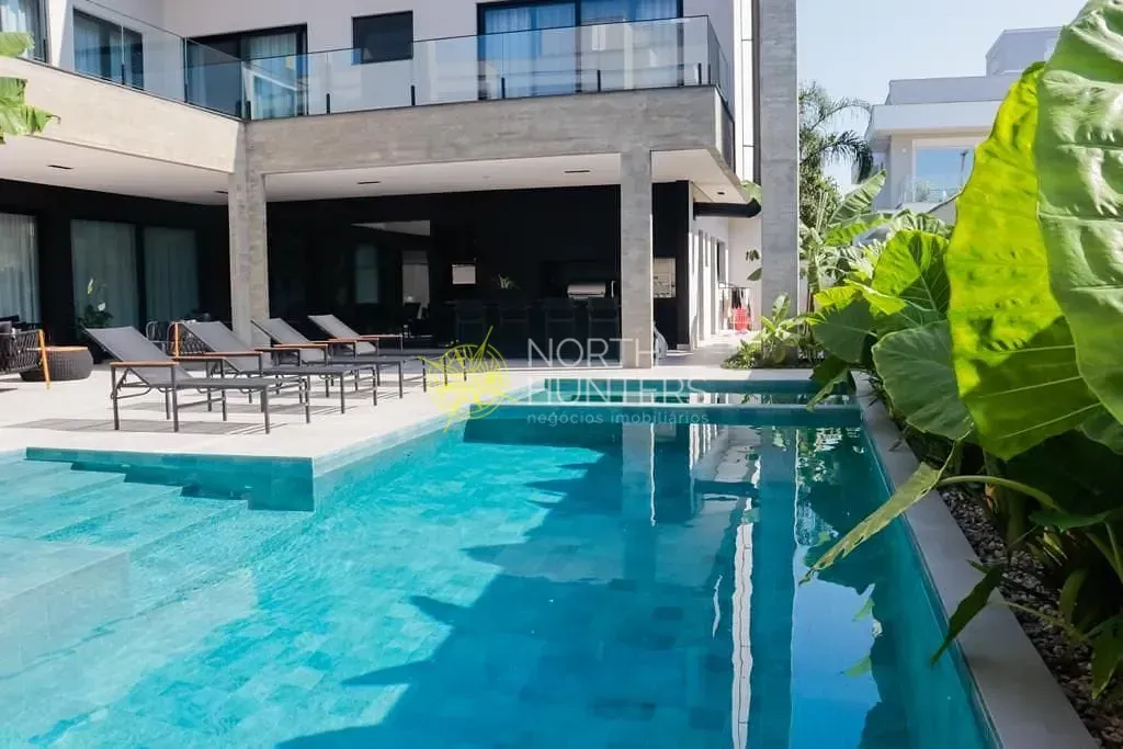 Casa mobiliada de 5 suítes com 646 m² e 4 vagas — photo 25