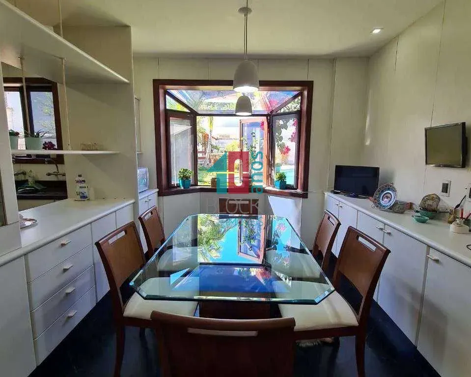 Casa amueblada de 8 habitaciones con jardín privado — photo 2