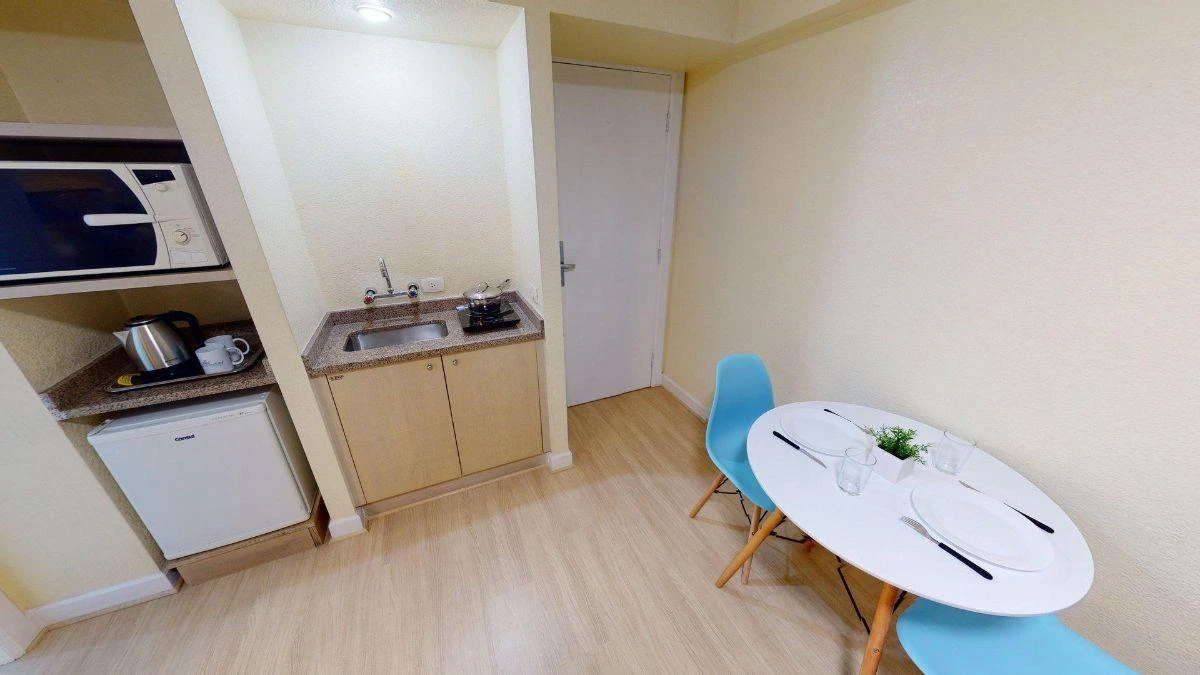 Washing machine in a one-bedroom apartment, 40 m² — photo 15