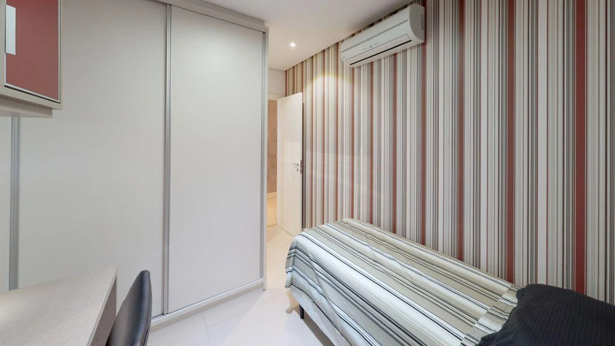 48 m² apartment with a home office and a washing machine — photo 2