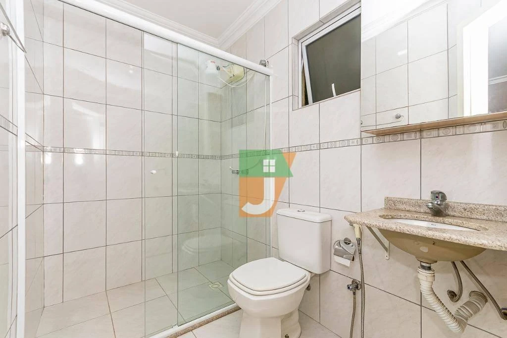 Casa de 4 quartos com banheira, Jardim das Américas — photo 15