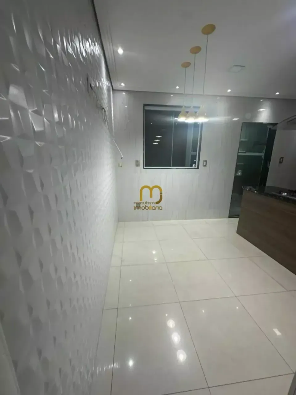 Casa duplex com 3 quartos, 3 banheiros e 1 vaga — photo 2