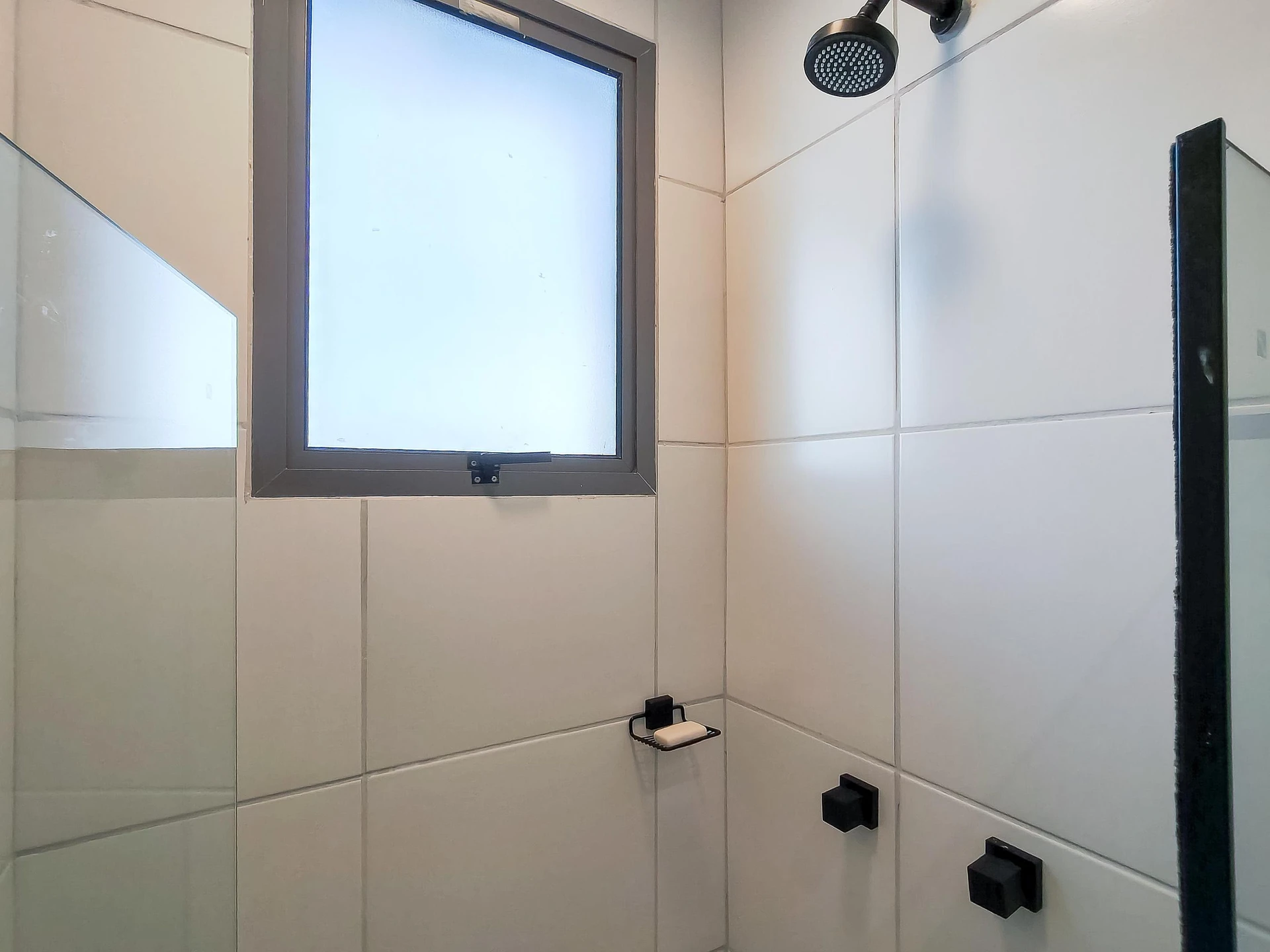2-bedroom apartment in a building with a sauna — photo 20