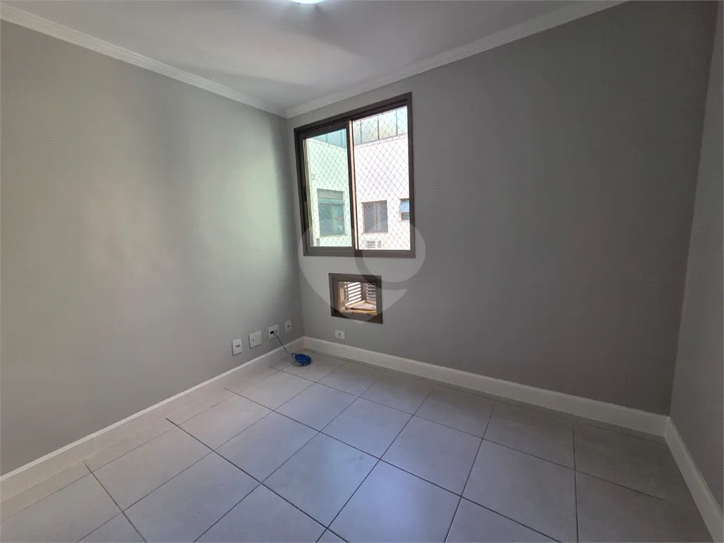 Duplex penthouse with 4 bedrooms and 3 parking spots — photo 11