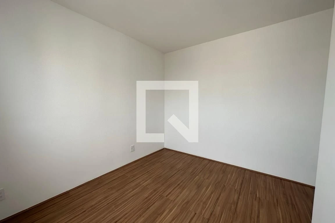 Furnished apartment, 50 m², with a glass-enclosed balcony — photo 38
