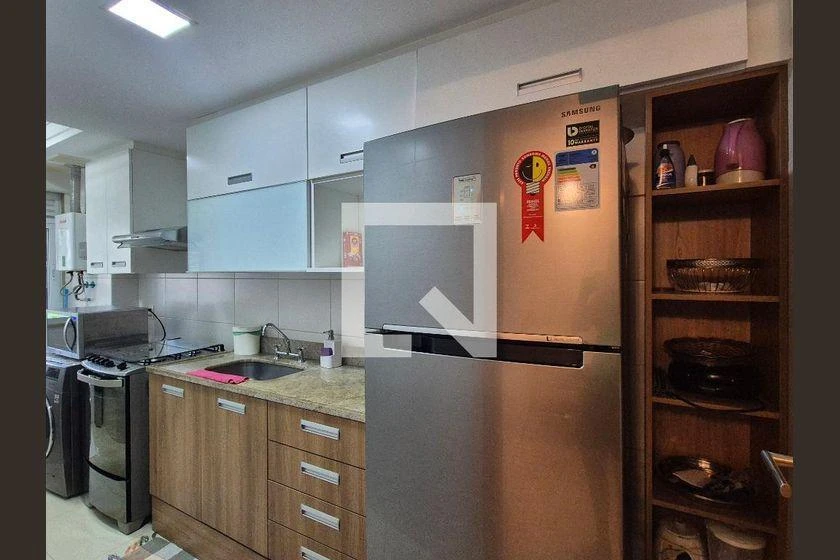 80 m² apartment with a pool in the building — photo 32