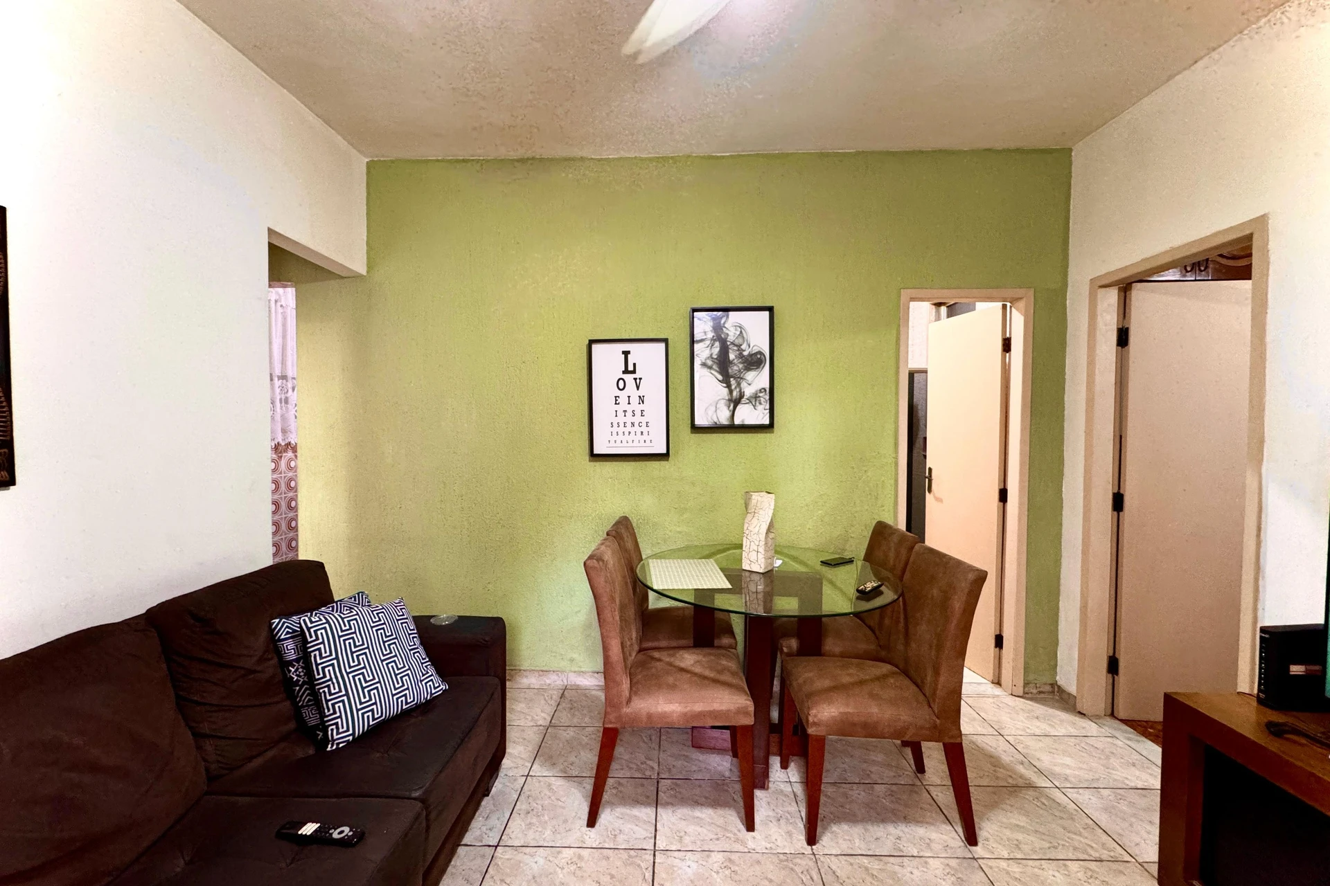 2-bedroom apartment with a washing machine — photo 8