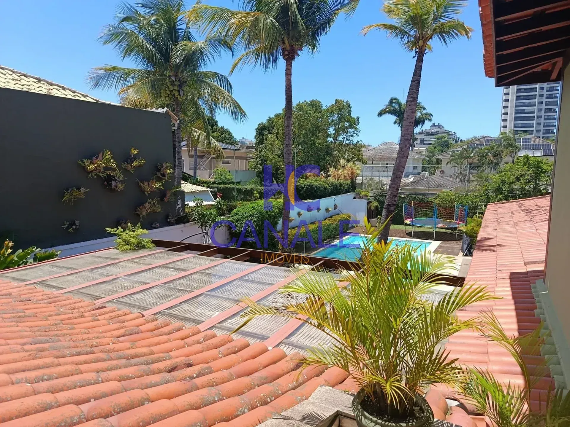 Casa duplex com 5 quartos e 4 banheiros — photo 40