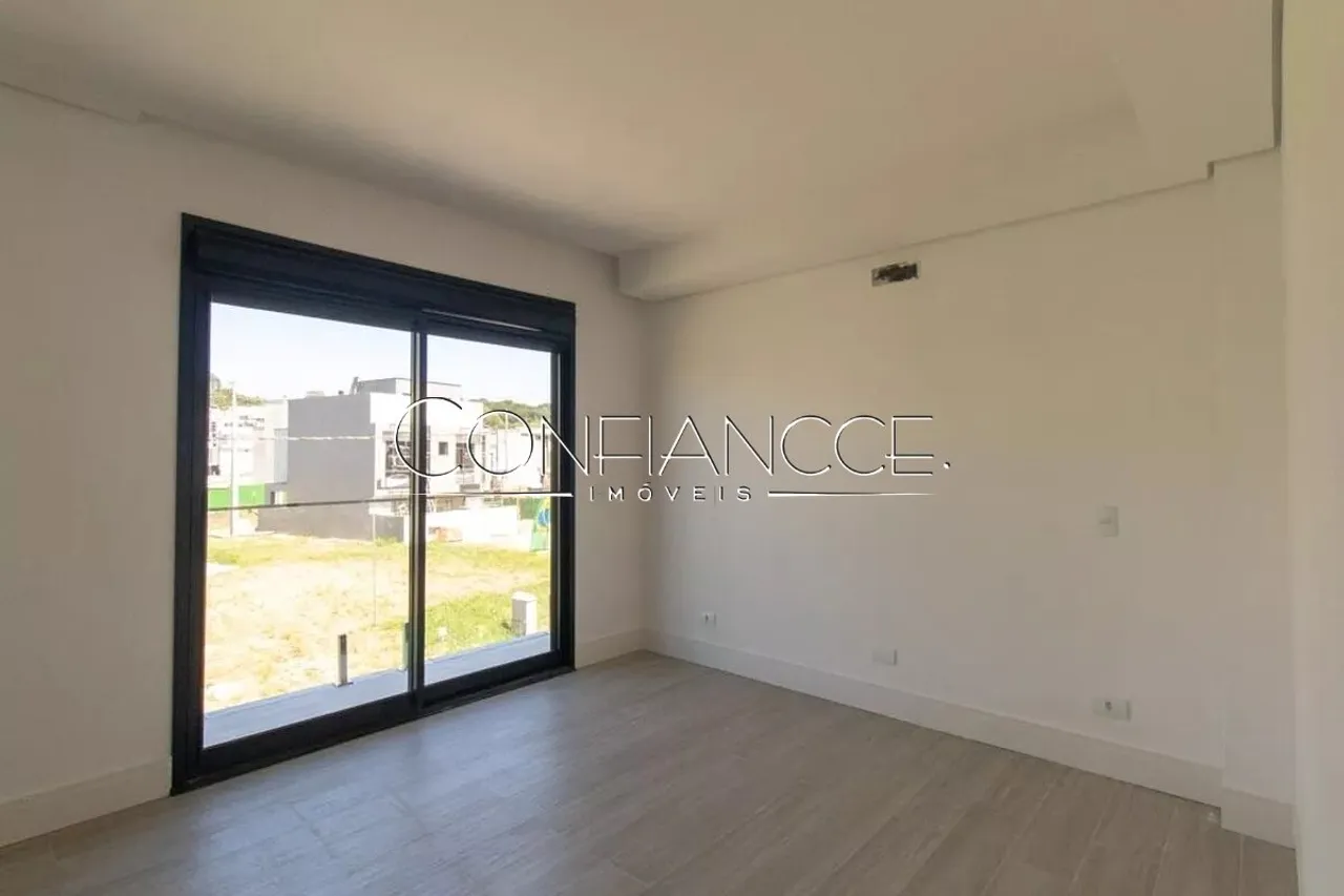 Furnished 3-suite house with gas stove open-plan kitchen — photo 9