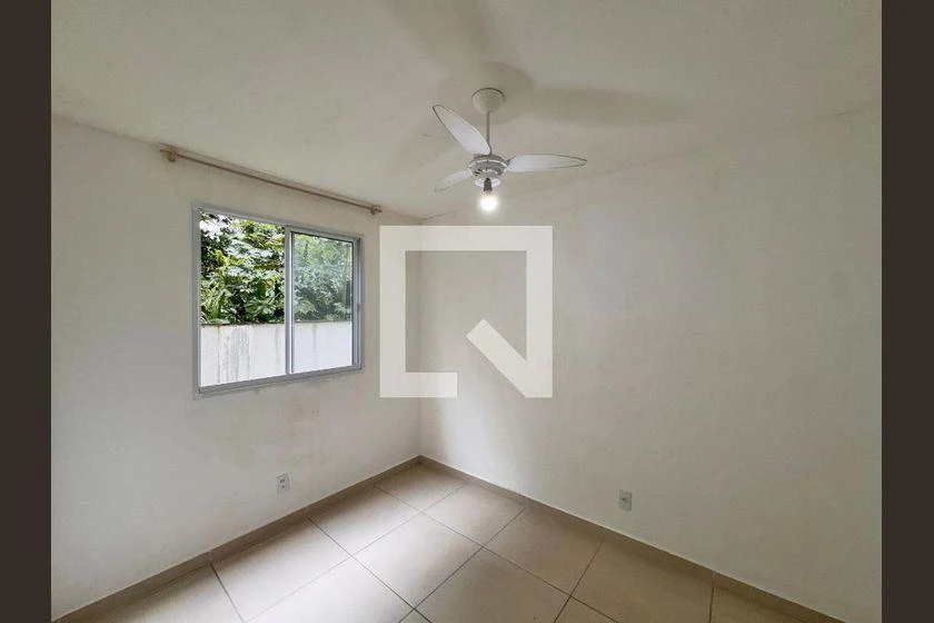 Apartamento mobiliado de 2 quartos em condomínio com piscina — photo 30